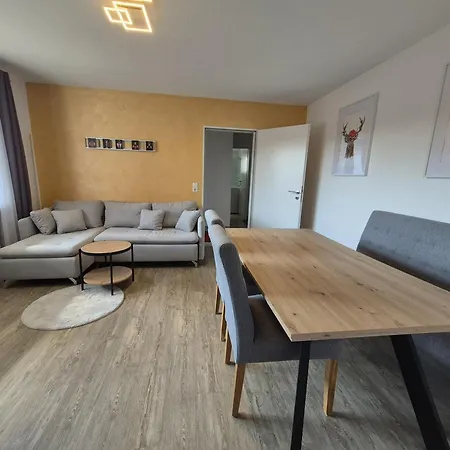 Ausblick Rottweil, Eigener Zugang, Terrasse, Carport *