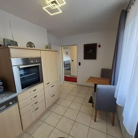 Ausblick Rottweil, Eigener Zugang, Terrasse, Carport * Rottweil