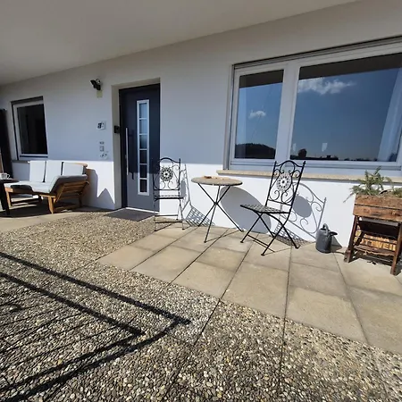Ausblick Rottweil, Eigener Zugang, Terrasse, Carport Apartment *